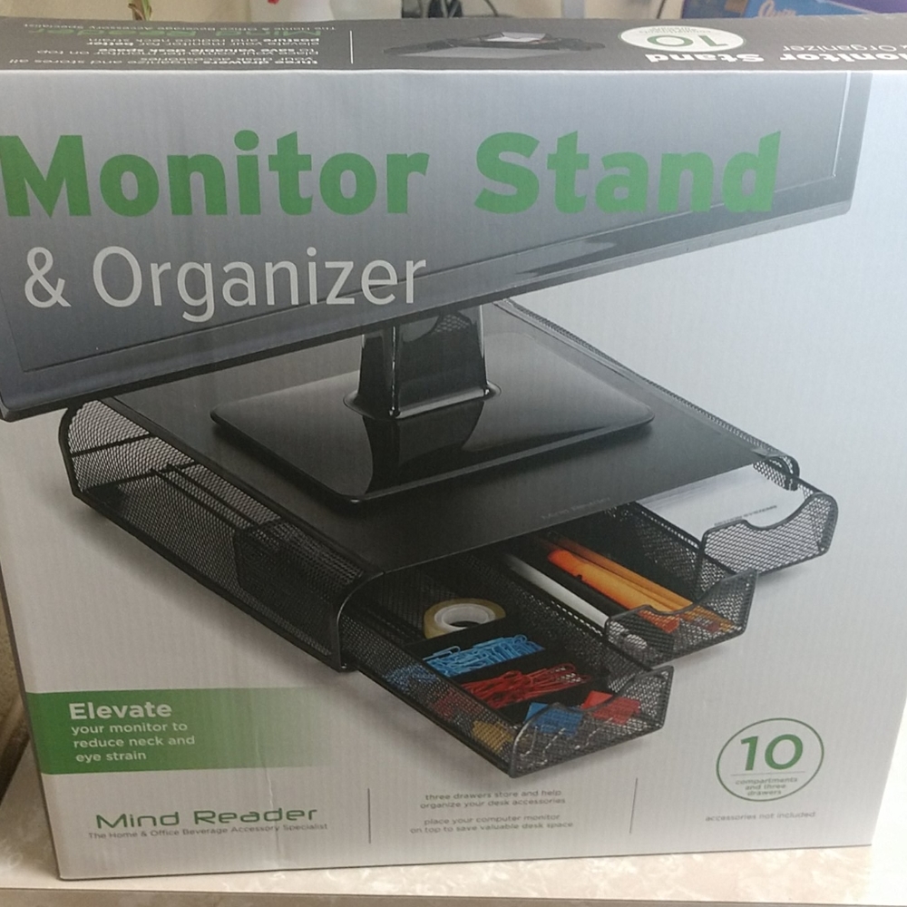 Desk organizer